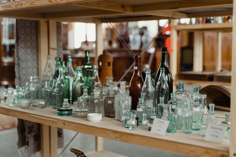 antique glass bottle collecting identification display collection