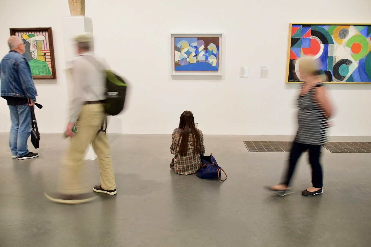 art, art gallery, framed artwork, london, gallery, motion, moving, people, sitting, still, tate modern, tate modern muse