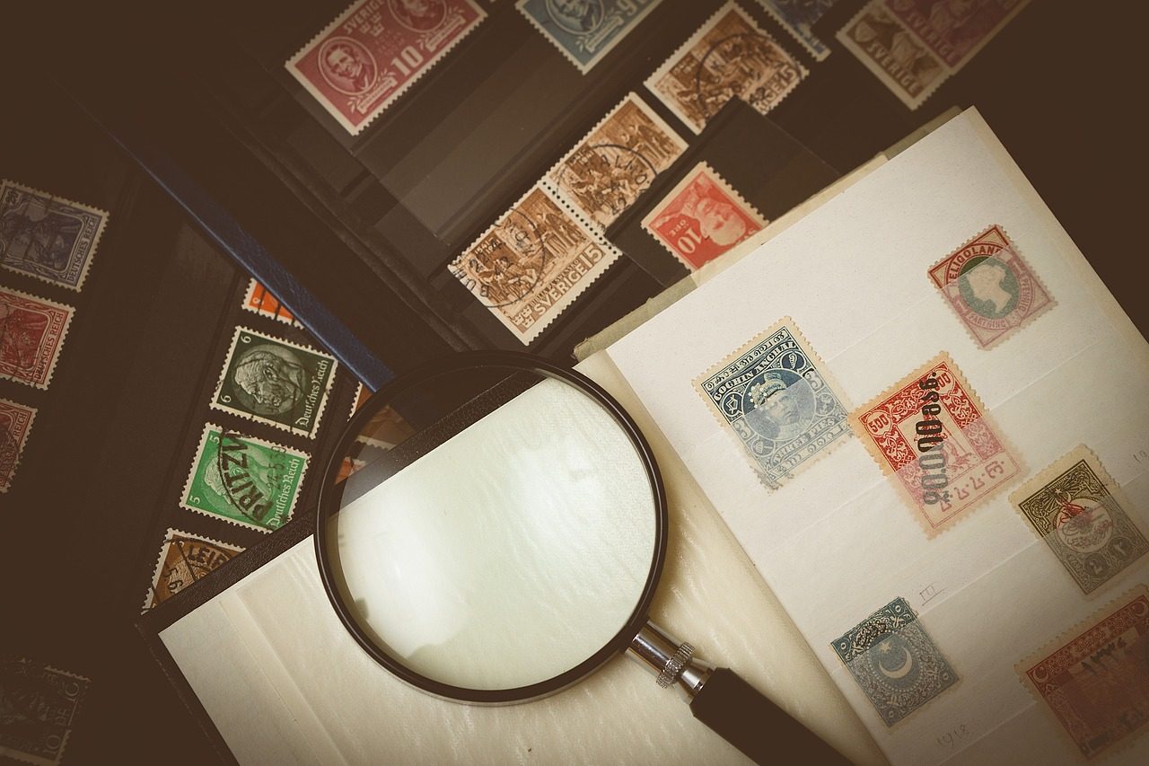 philatelist, stamp collection, stamp, collecting, collection, glass, loop, zoom, detail, curiosity, enlarge, examine, fi